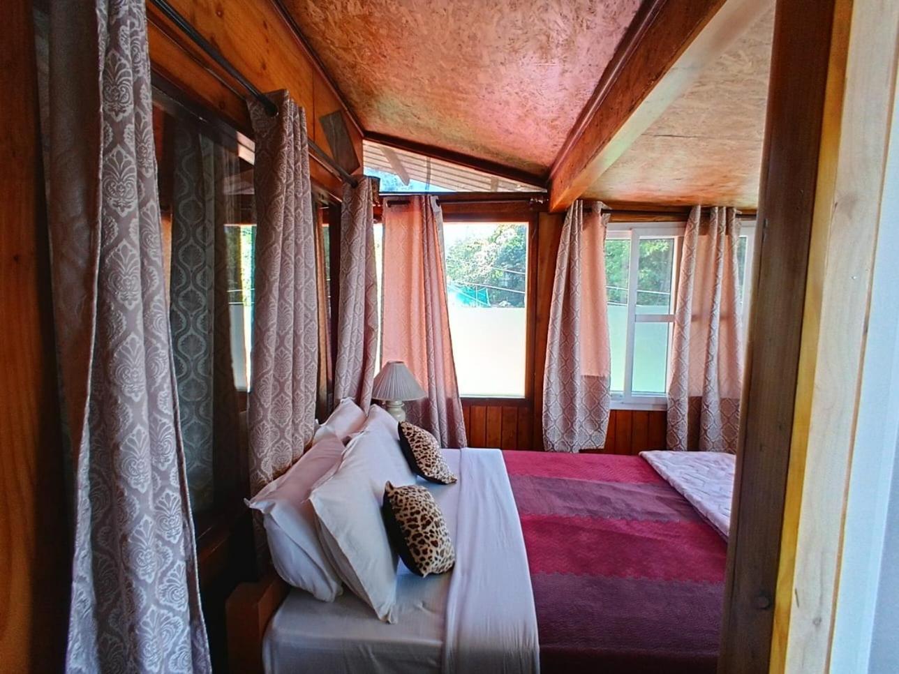 De Rock Jungle Living Resort Кунур Экстерьер фото
