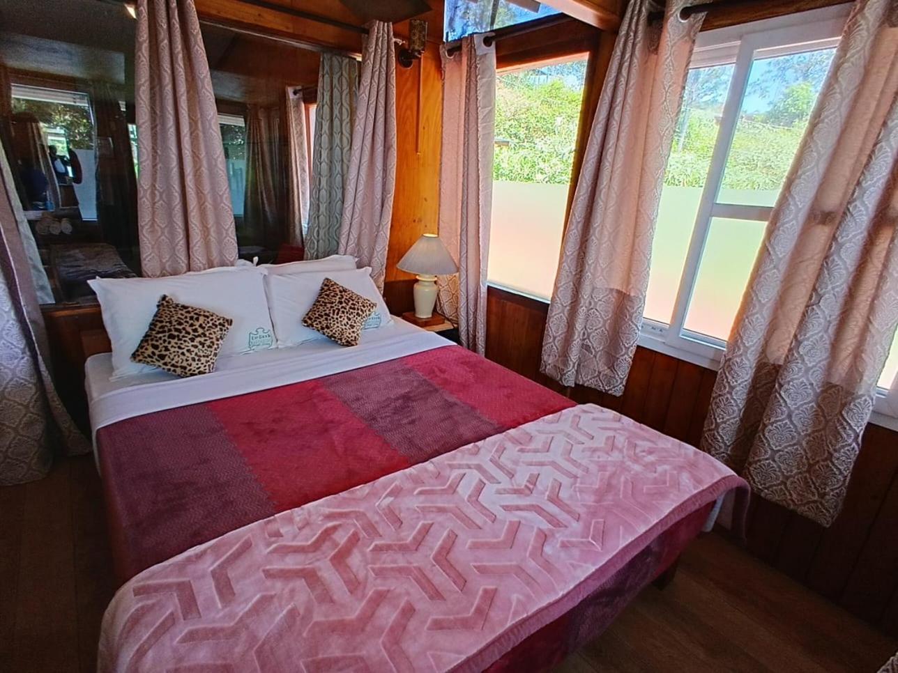 De Rock Jungle Living Resort Кунур Экстерьер фото